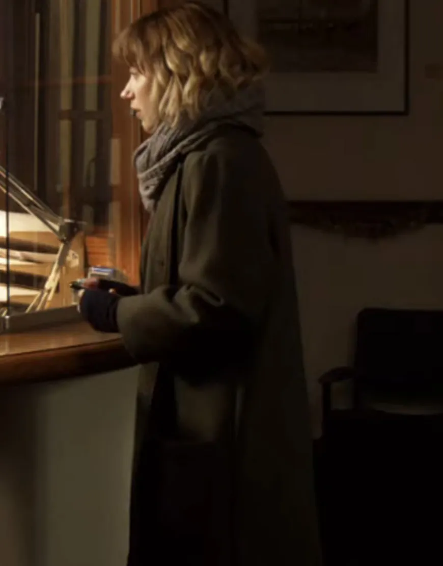 Black Christmas Imogen Poots Coat - ujackets