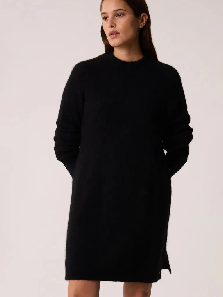 Des Petit Hauts Bemilie Knitted Dress in Black