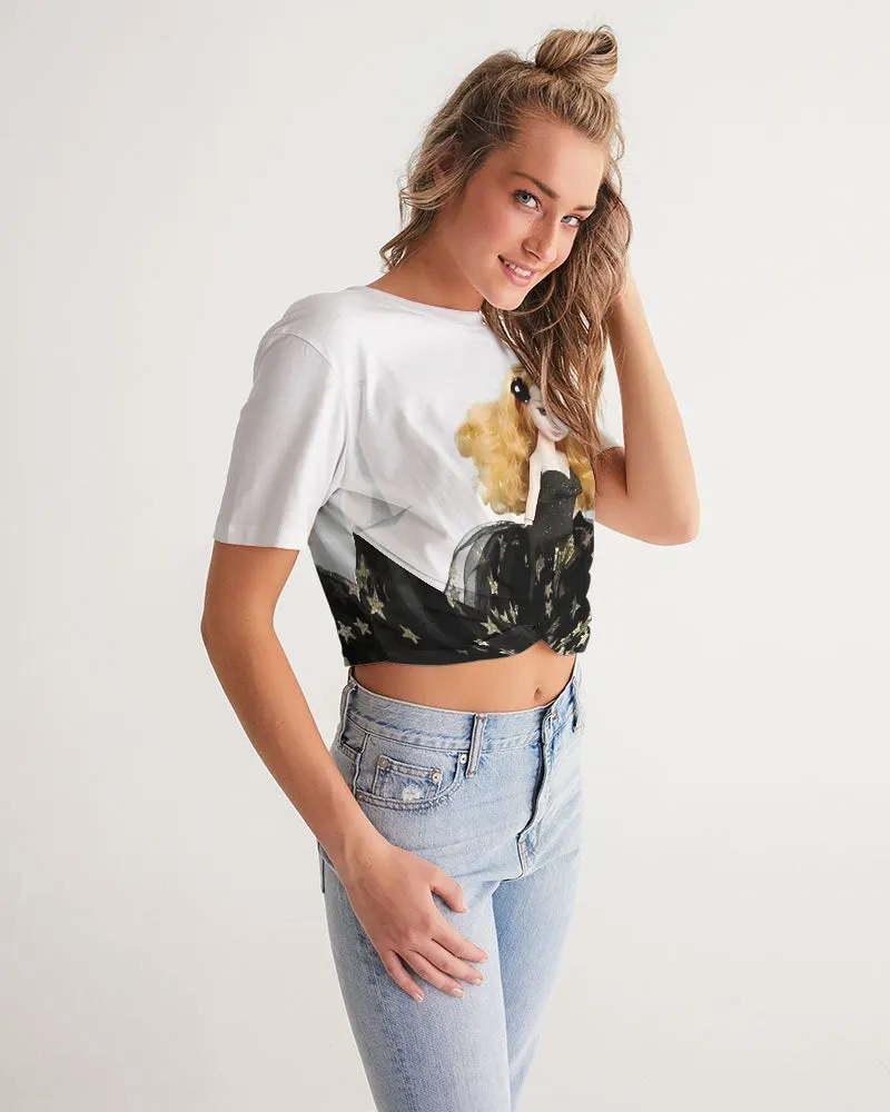 DOLLY Fashion Doll Star Women's Twist-Front Cropped Tee