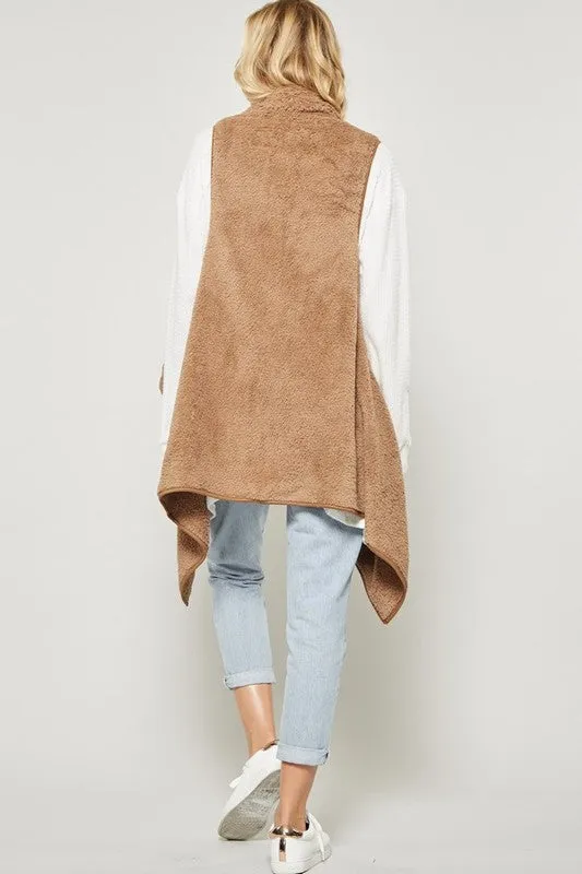 Fly Away Faux Shearling Vest in Mocha