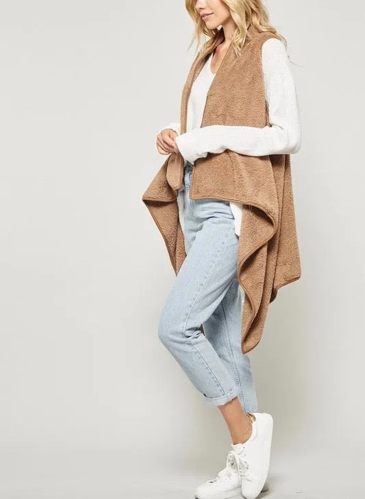 Fly Away Faux Shearling Vest in Mocha