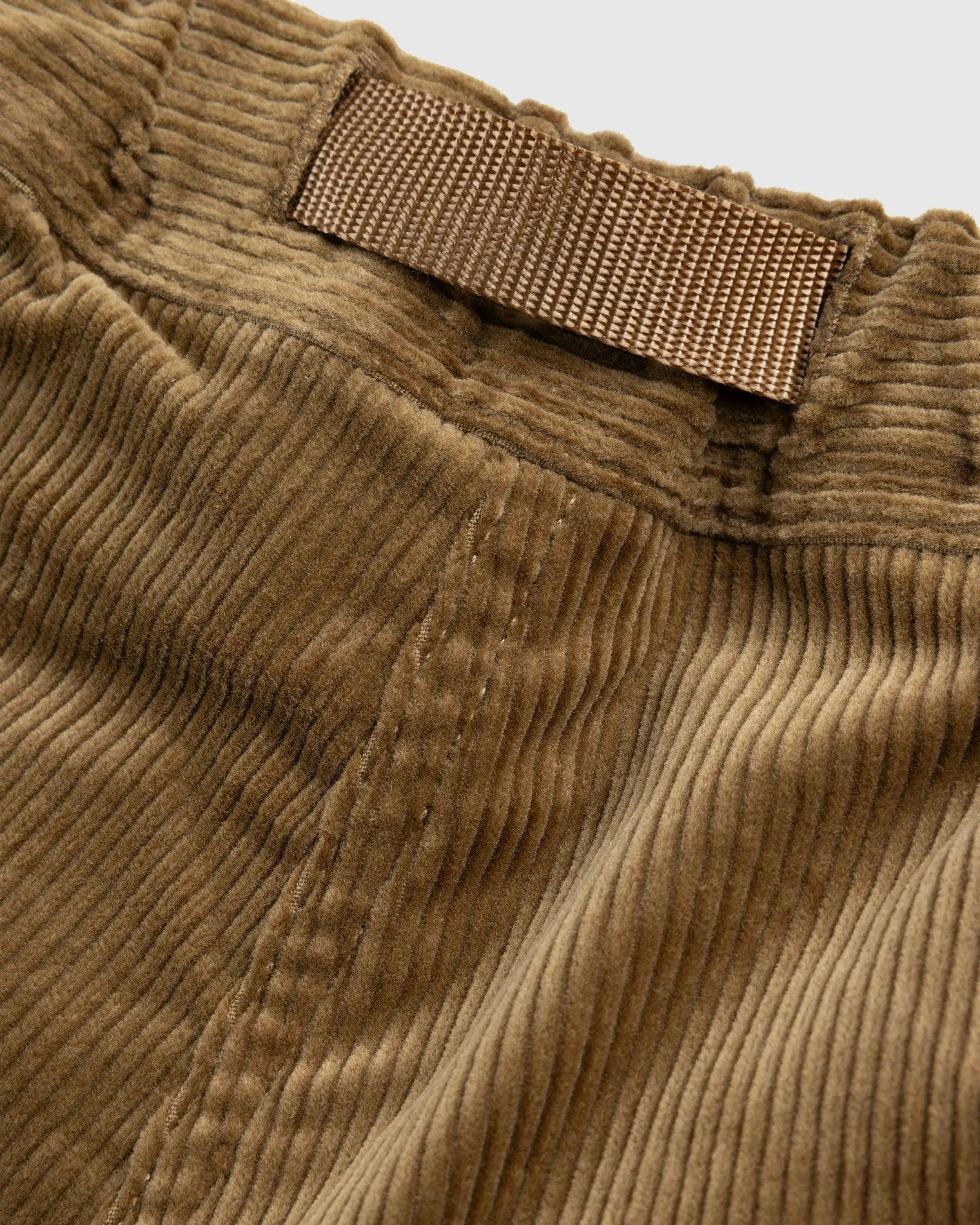 Gramicci – Corduroy Utility Pant Mocha Beige | Highsnobiety Shop