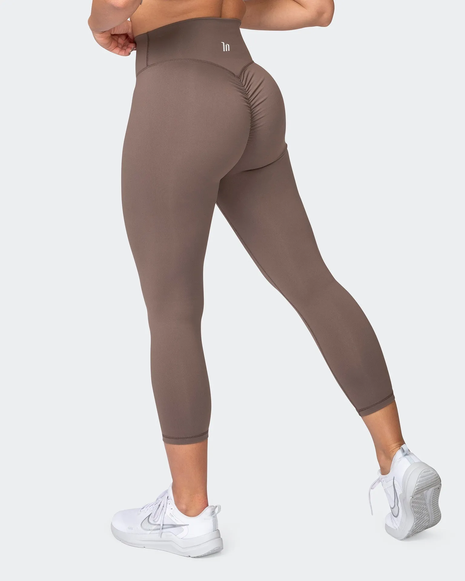 Signature Scrunch 7/8 Leggings - Taupe